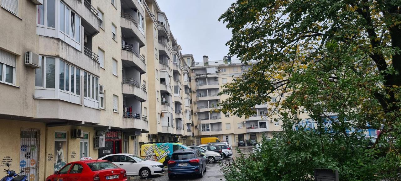 Apartman Velimir Stari Aerodrom 波德戈里察 外观 照片