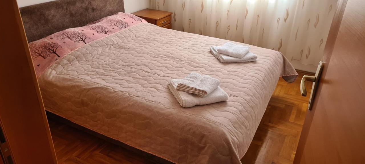 Apartman Velimir Stari Aerodrom 波德戈里察 外观 照片